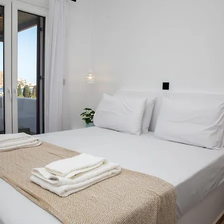 Serenity Bay * Alinda (Leros)