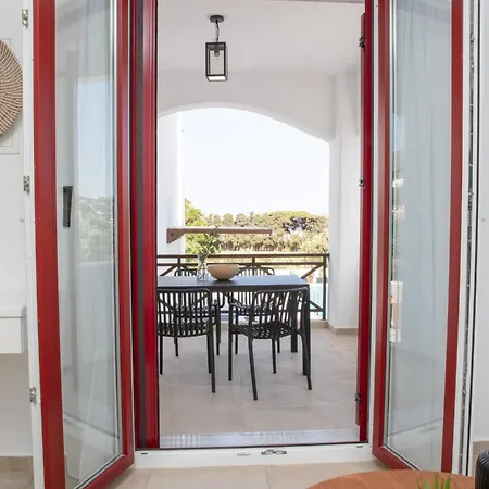 וילה Serenity Bay